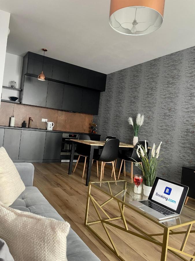 לודז' Apartament Drewnowska Przy Manufakturze מראה חיצוני תמונה