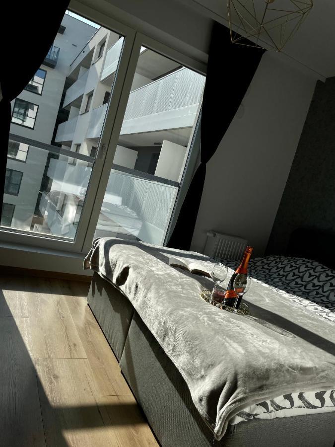 לודז' Apartament Drewnowska Przy Manufakturze מראה חיצוני תמונה