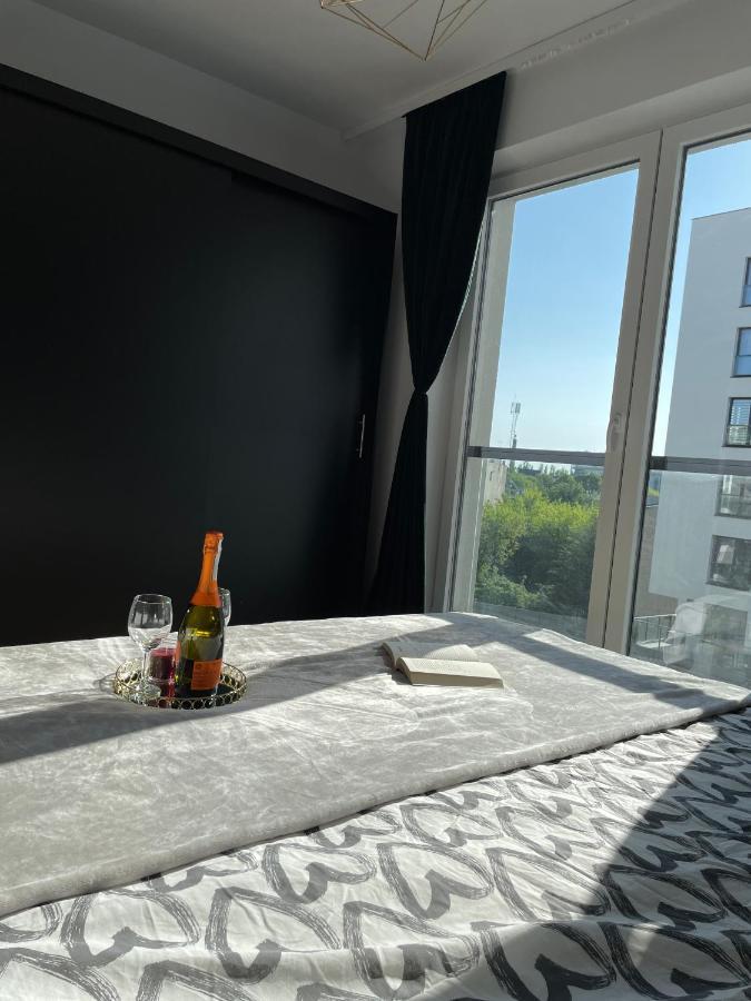 לודז' Apartament Drewnowska Przy Manufakturze מראה חיצוני תמונה